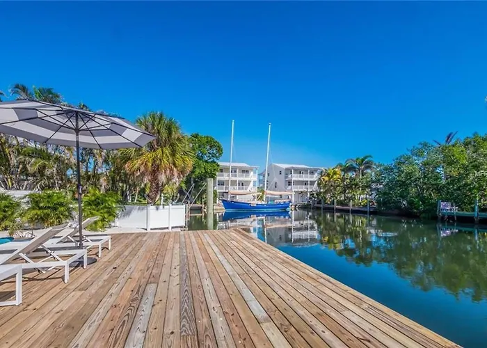 Sea La Vie Beach House - Luxury Home W Pool Spa Dock Canal Access On Anna Maria
